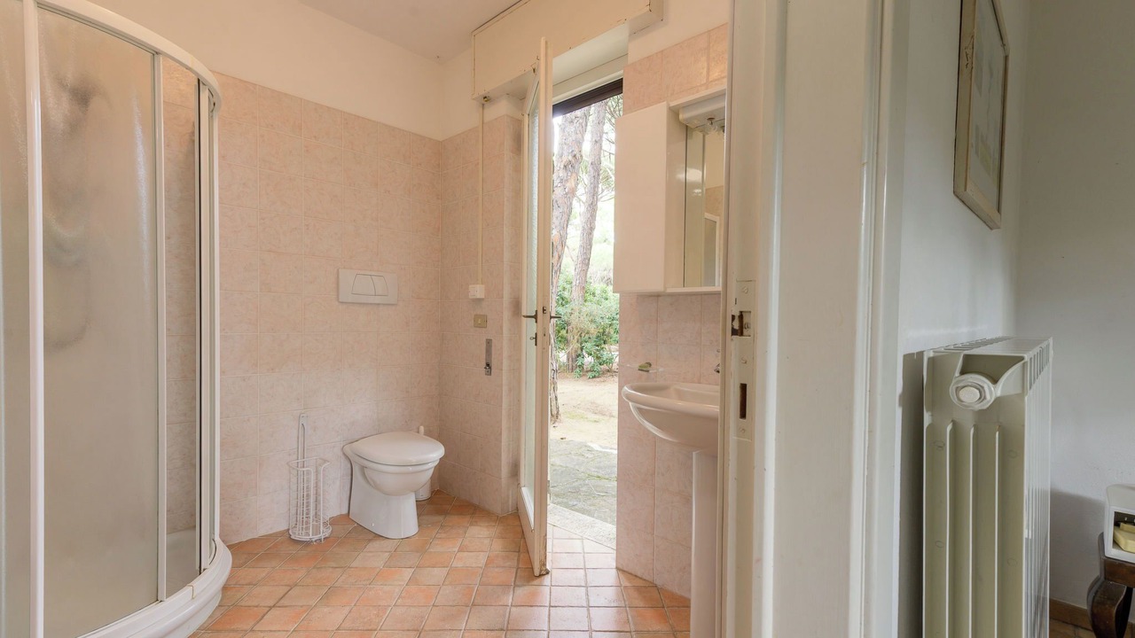 Photo of Bathroom in Roccamare