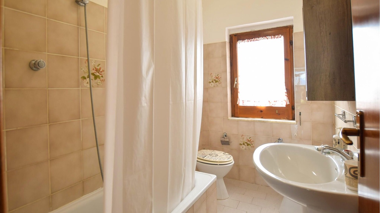 Photo of Bathroom in Casal Velino