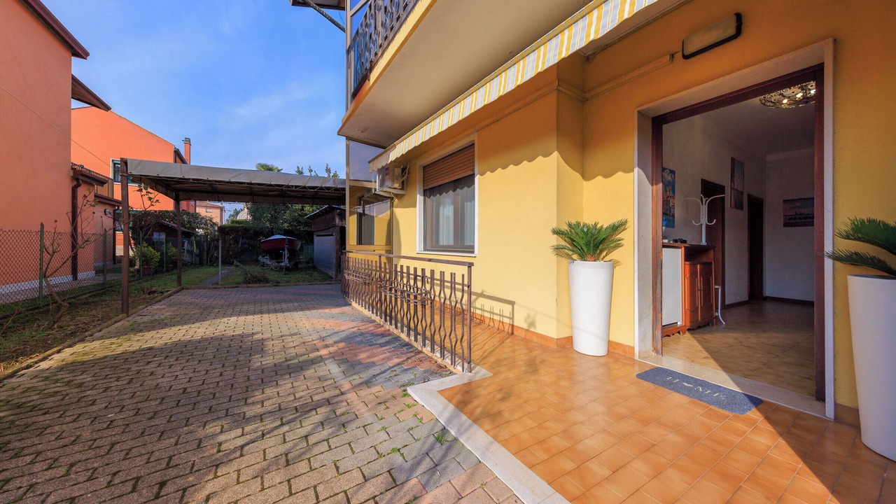 Photo of Outdoor in Tessera