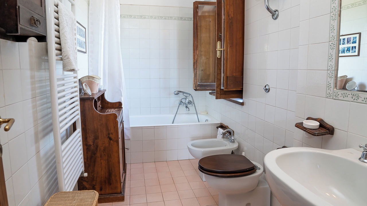 Photo of Bathroom in Pian di San Martino
