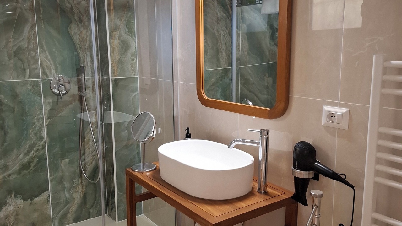 Photo of Bathroom in Universita