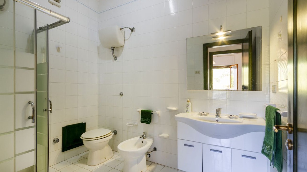 Photo of Bathroom in Acaya