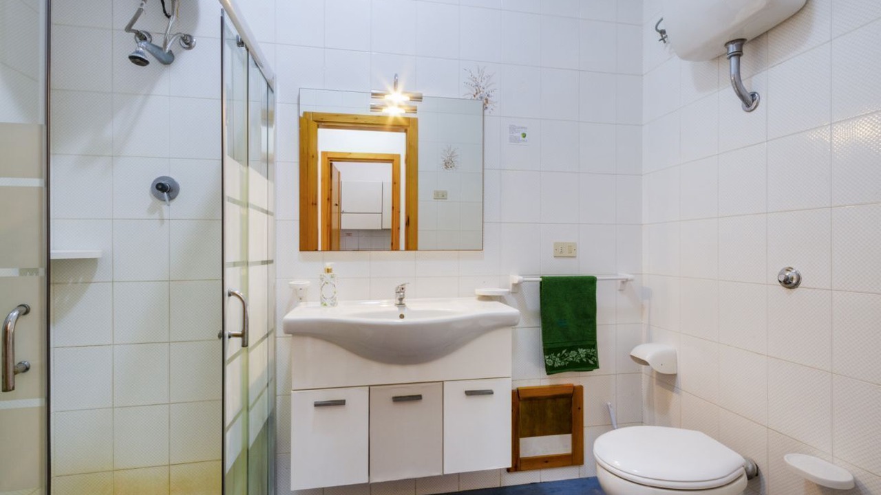 Photo of Bathroom in Acaya