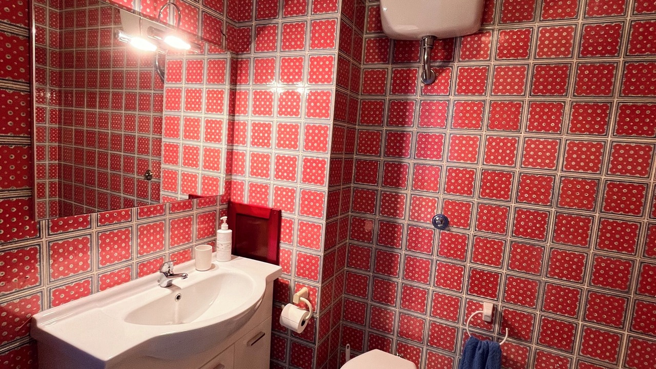 Photo of Bathroom in Vernole