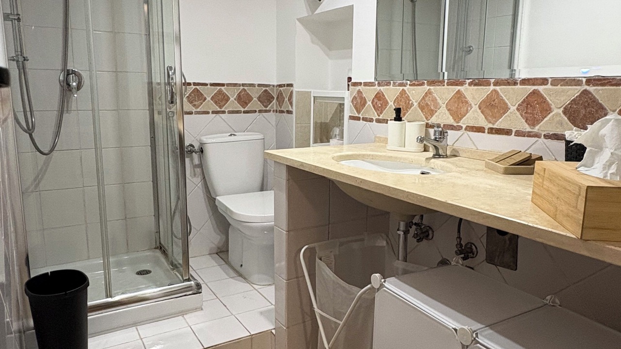 Photo of Bathroom in Quartiere XX Ardeatino