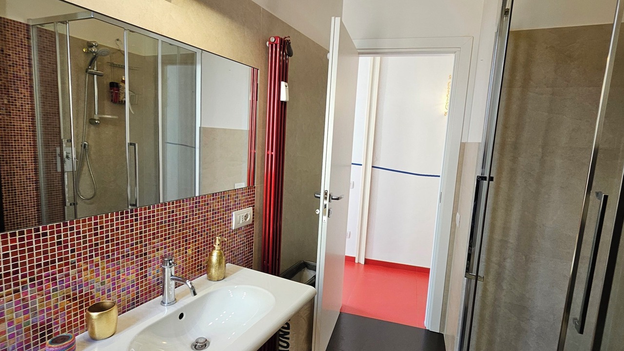 Photo of Bathroom in Trionfale