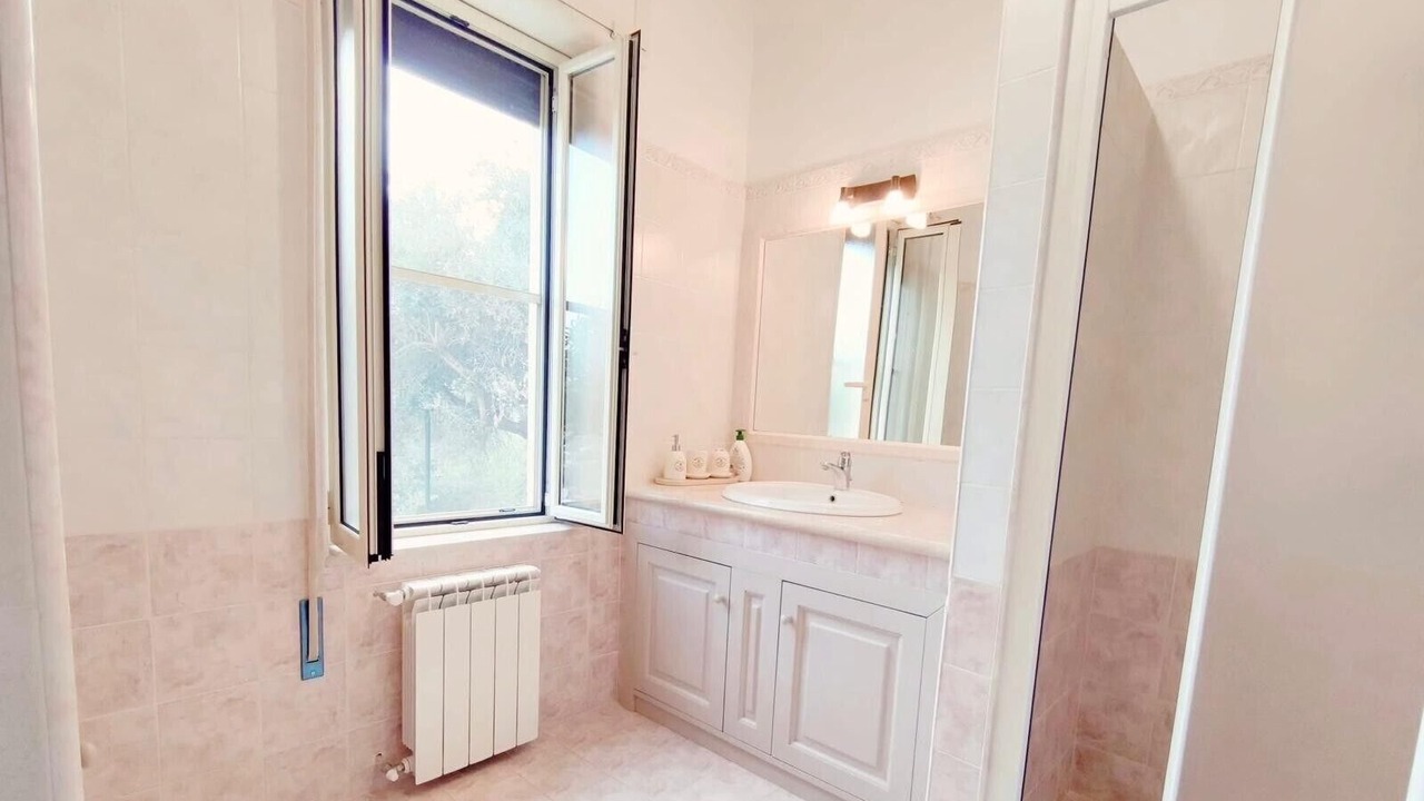 Photo of Bathroom in Minturno