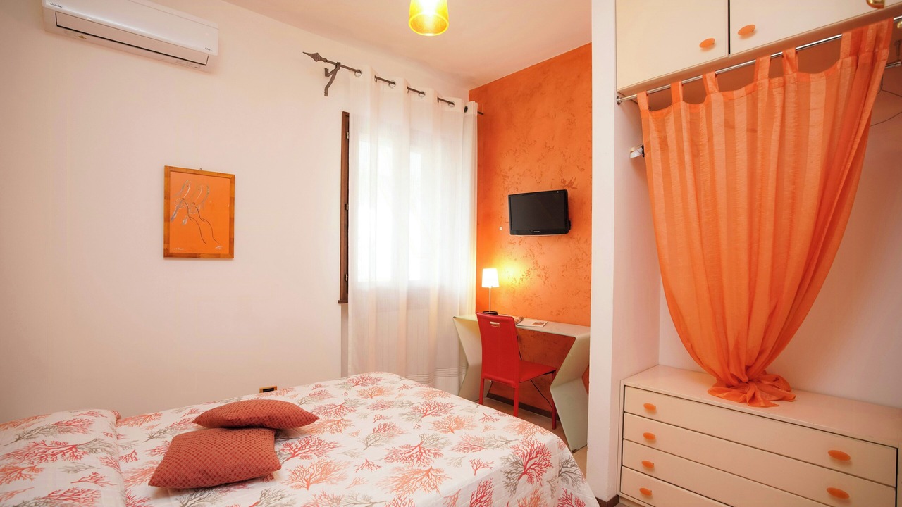 Photo of Bedroom in Specchia