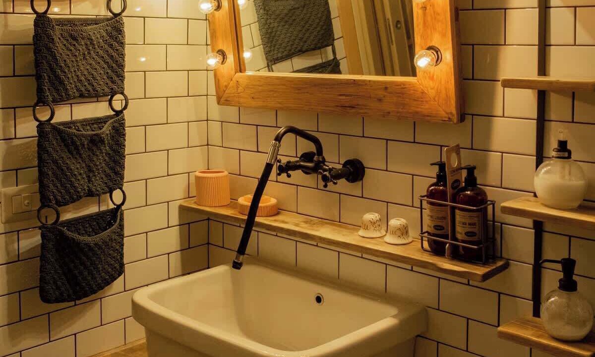 Photo of Bathroom in Salario