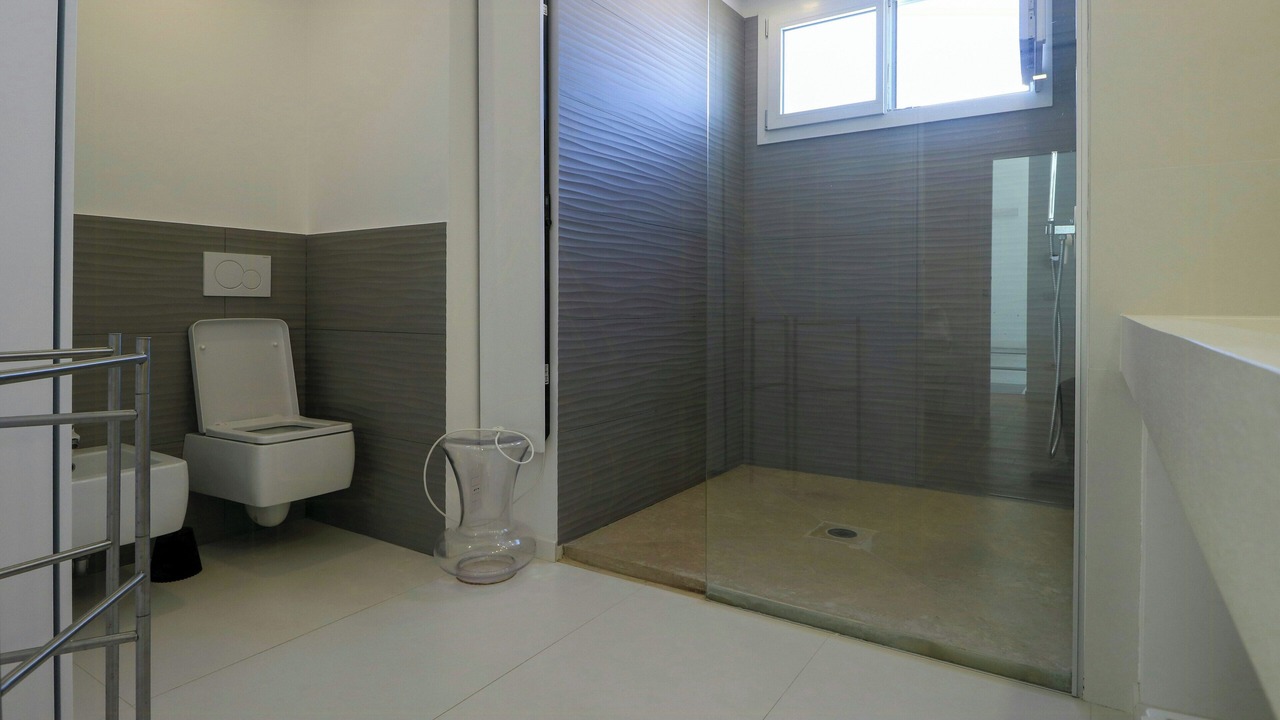 Photo of Bathroom in Carrozziere
