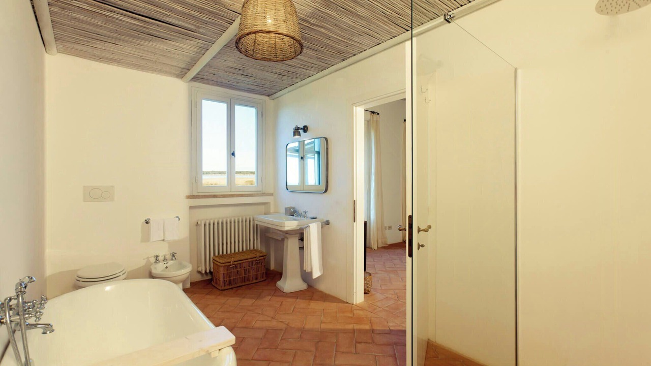 Photo of Bathroom in Capalbio