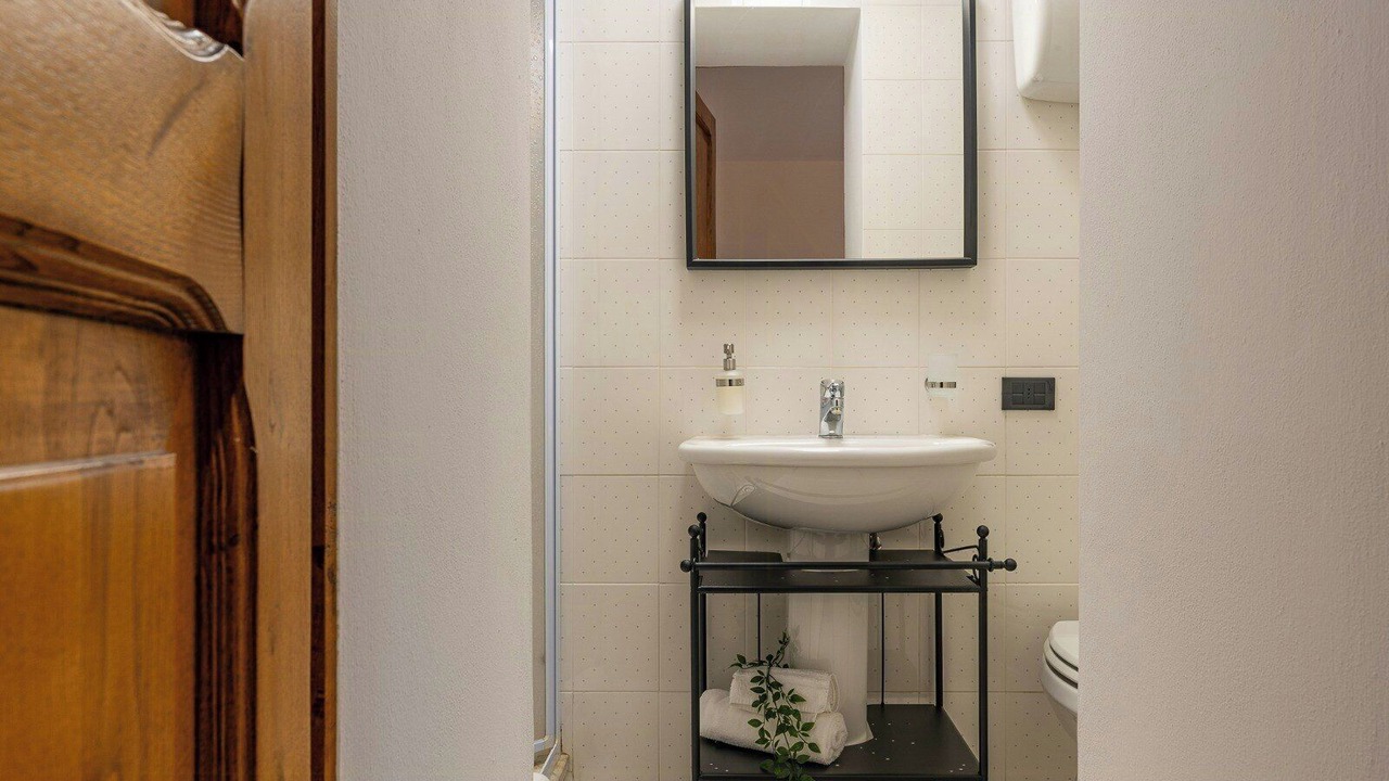 Photo of Bathroom in Monte del Lago