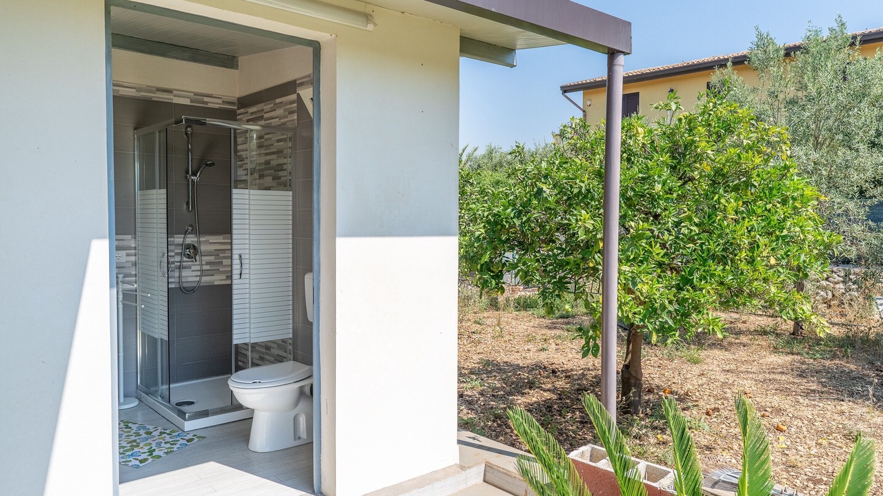 Photo of Bathroom in Solarino