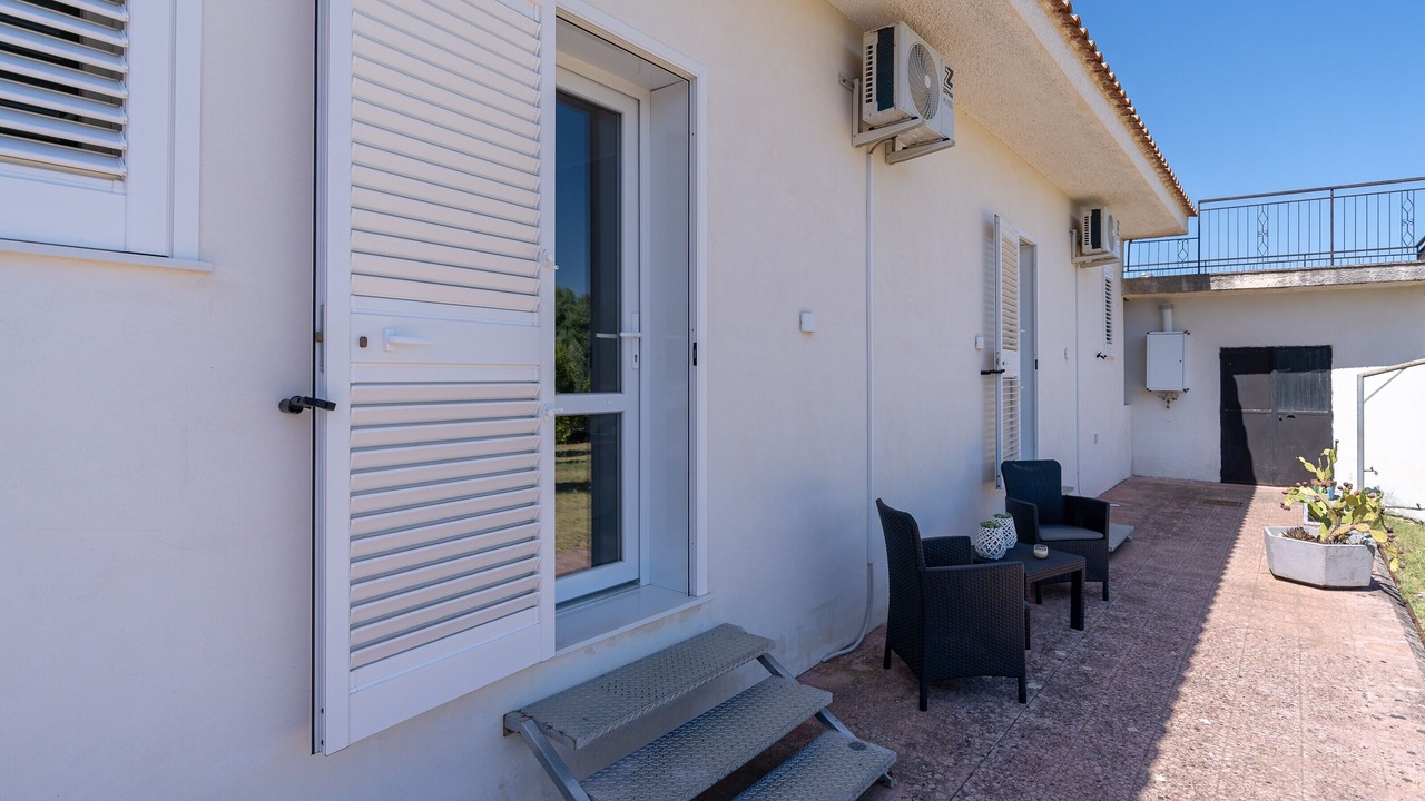 Photo of Outdoor in Solarino