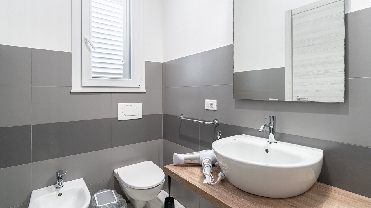 Photo of Bathroom in Solarino
