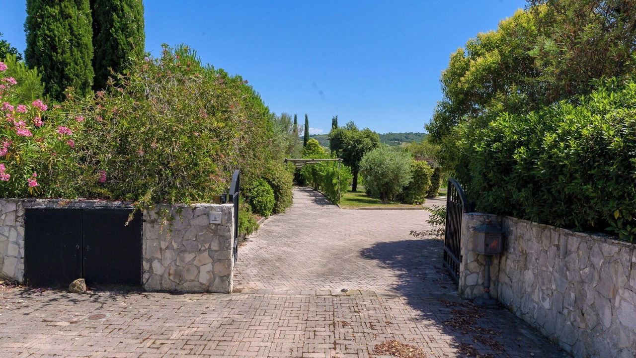 Photo of Outdoor in Saturnia
