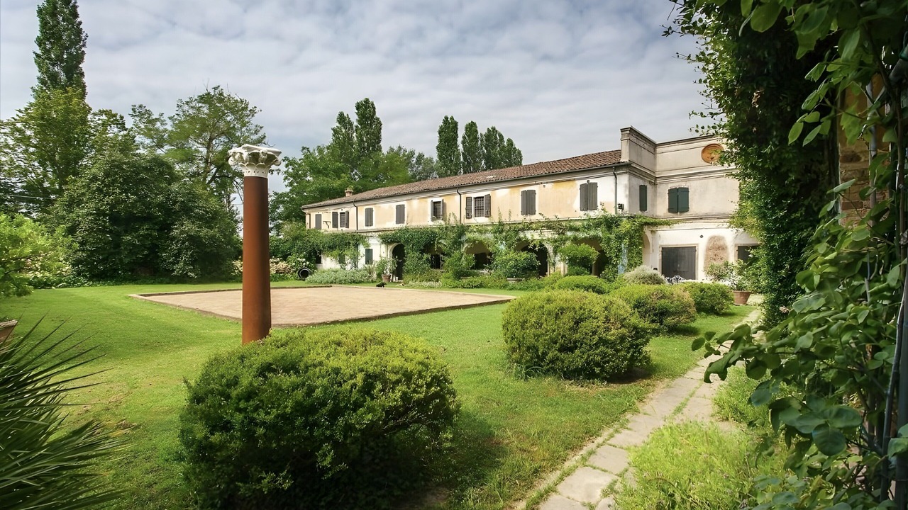 Photo of Outdoor in Sambruson