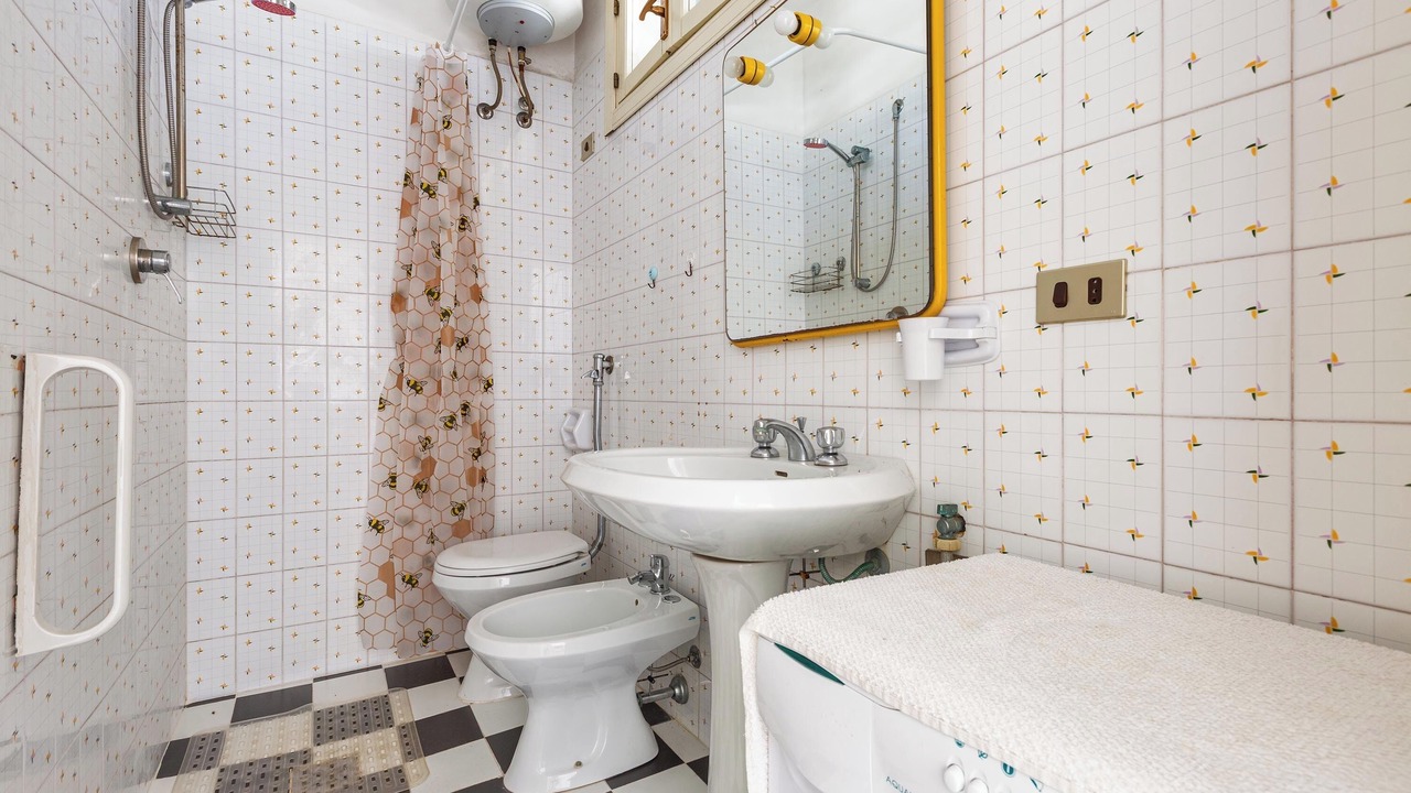Photo of Bathroom in Campomarino di Maruggio