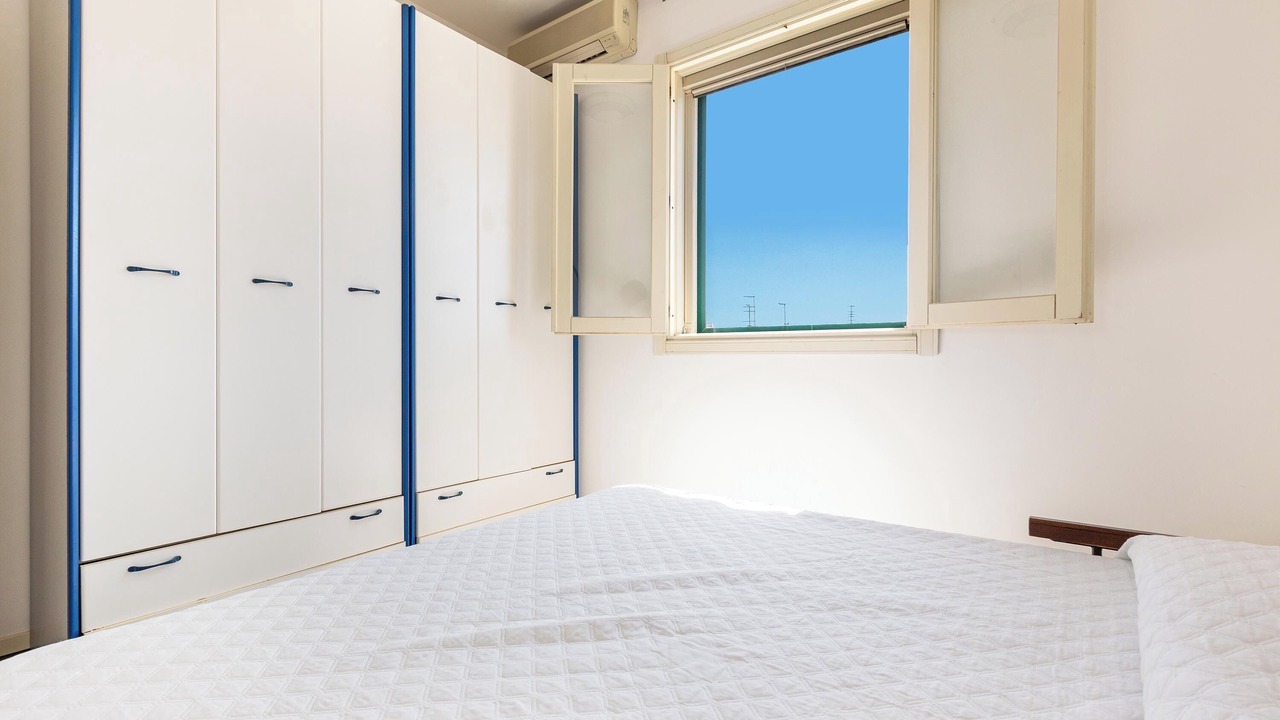 Photo of Bedroom in Campomarino di Maruggio