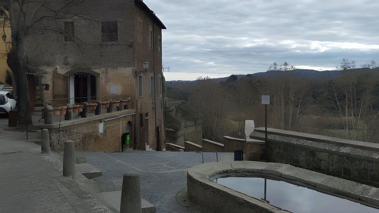 Photo of Others in Sutri