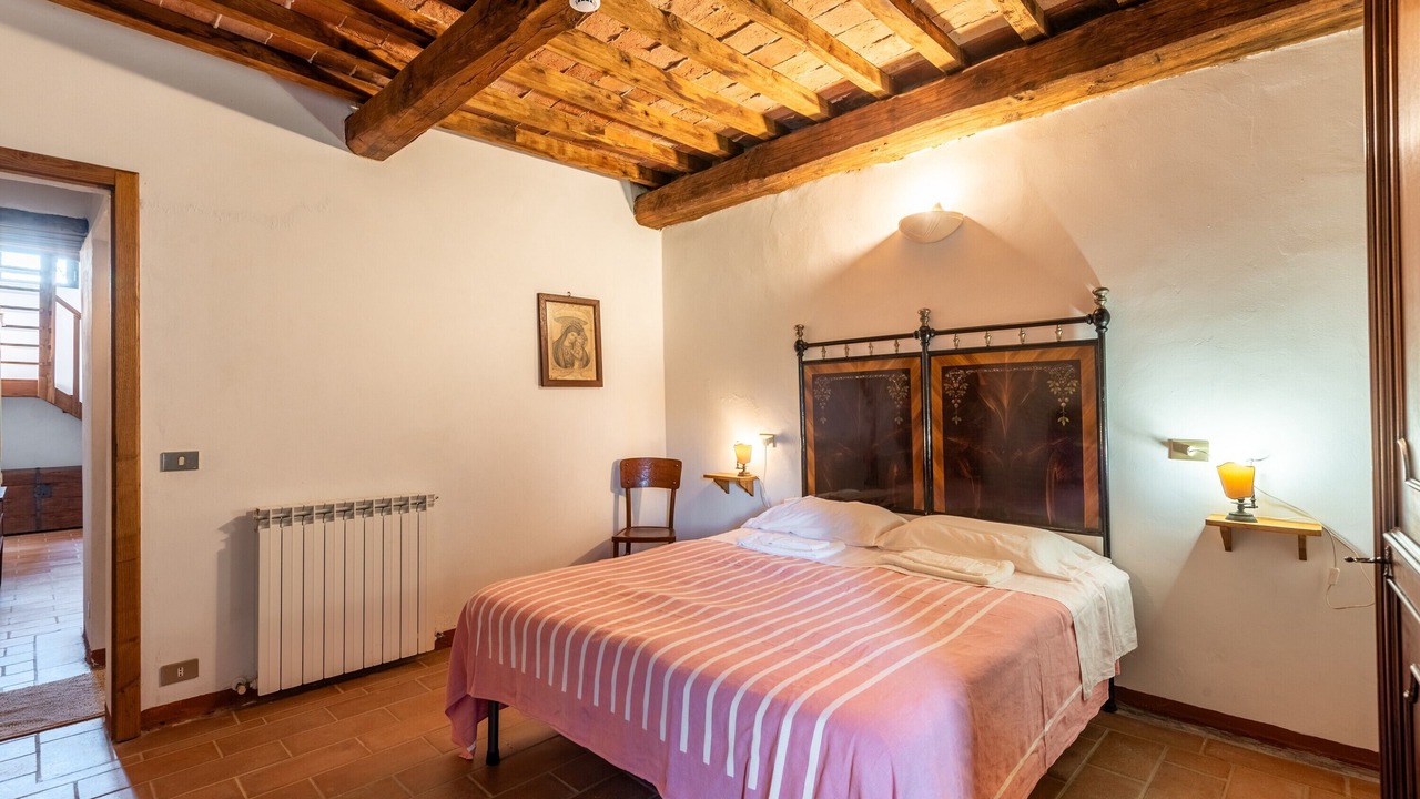 Photo of Bedroom in Murlo