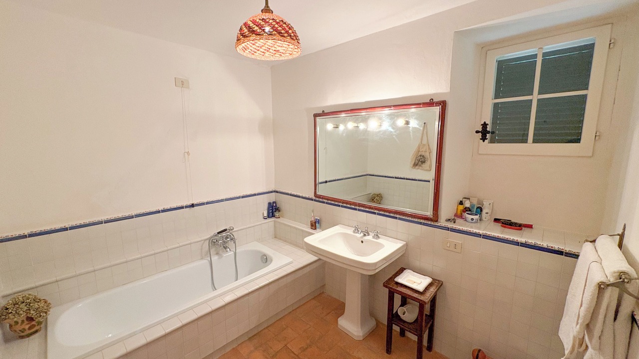 Photo of Bathroom in Acqualoreto