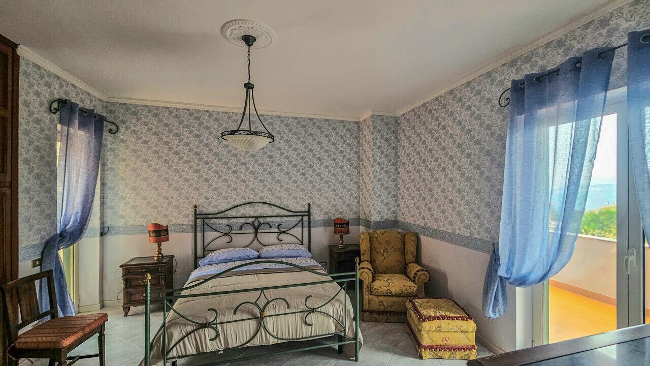 Photo of Bedroom in Ceppaloni