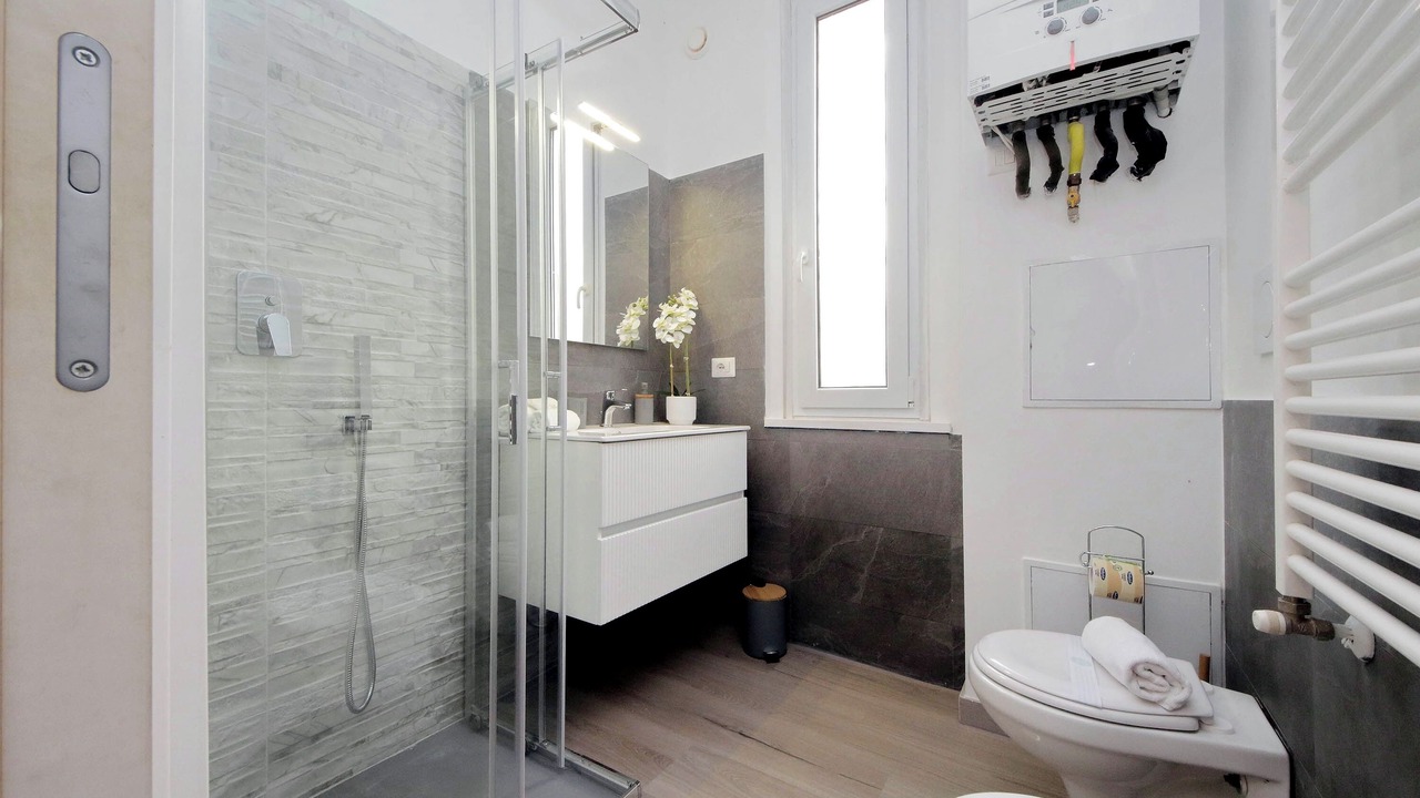 Photo of Bathroom in Aurelio