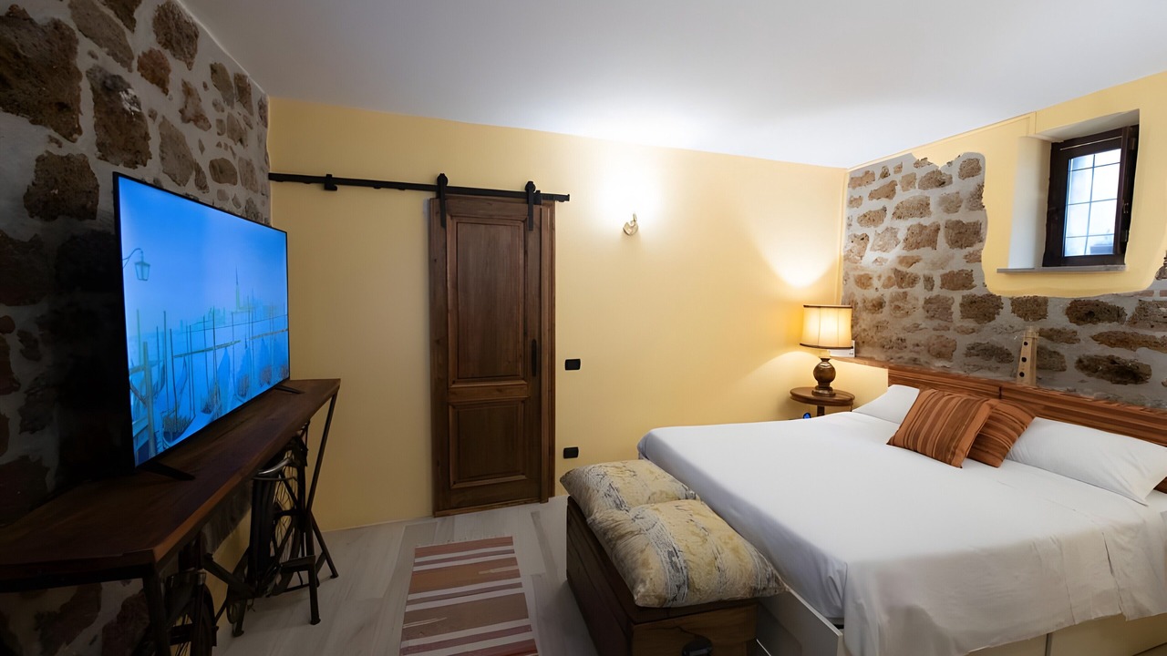 Photo of Bedroom in Sutri