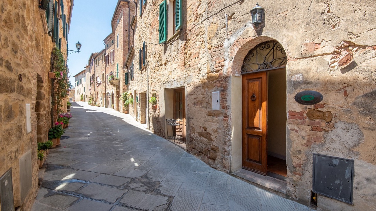 Photo of Others in Montisi