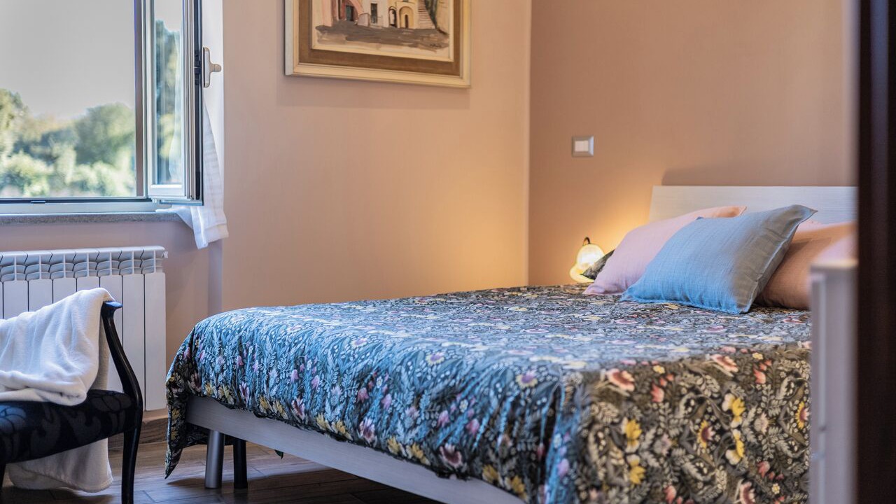 Photo of Bedroom in Sutri