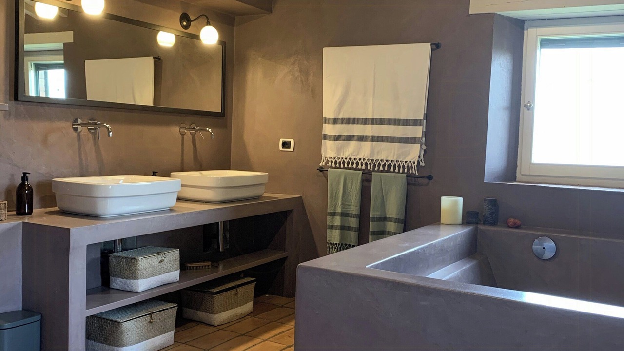 Photo of Bathroom in Parrano