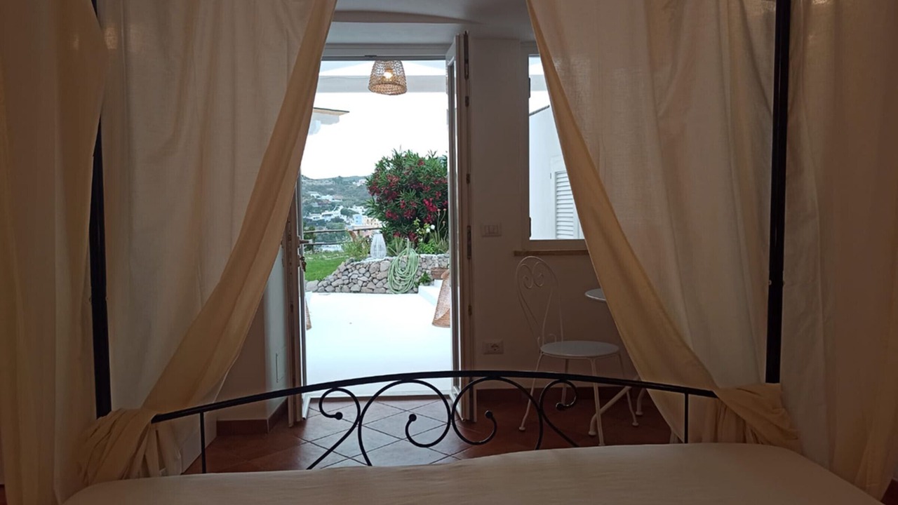 Photo of Bedroom in Ponza