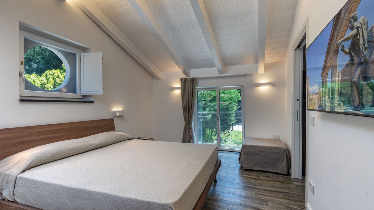 Photo of Bedroom in Seiano