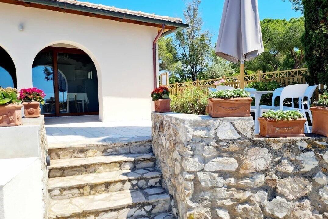Photo of Patio Balcony in Lacona