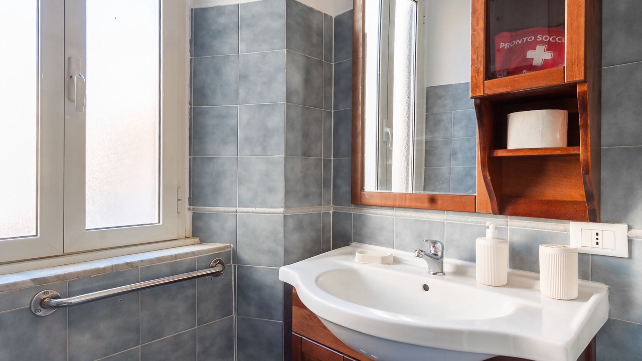 Photo of Bathroom in Nettuno