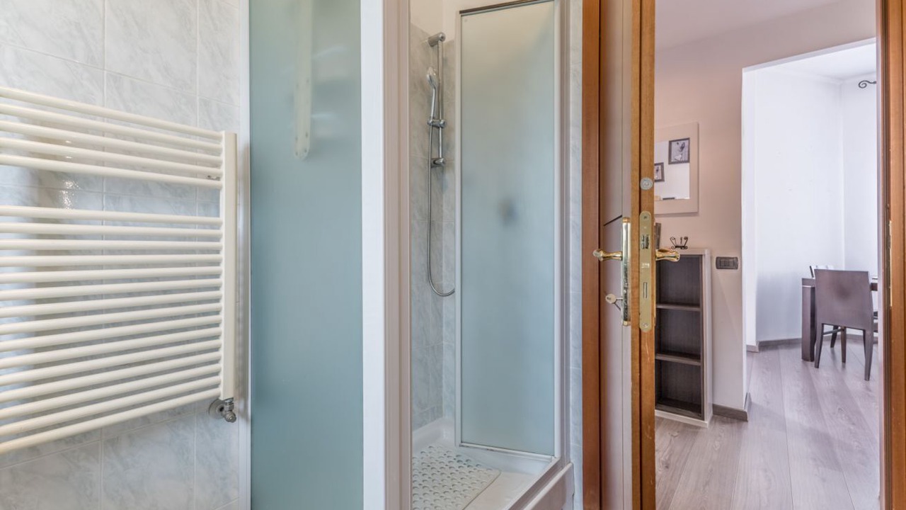 Photo of Bathroom in Zona LIII Tomba di Nerone