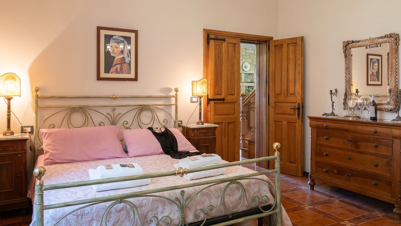 Photo of Bedroom in Tuoro sul Trasimeno