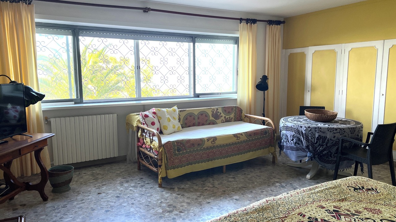 Photo of Bedroom in Latina Lido