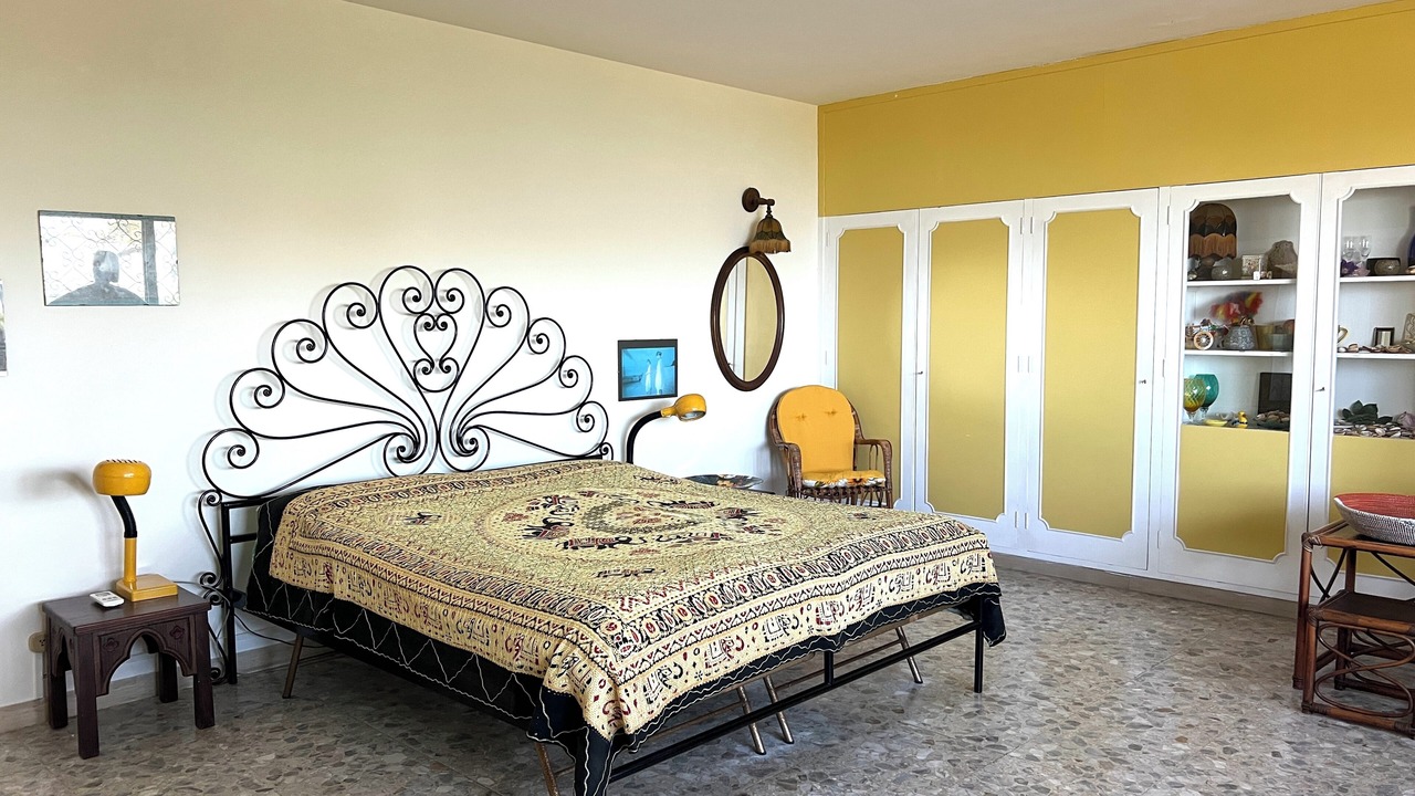 Photo of Bedroom in Latina Lido