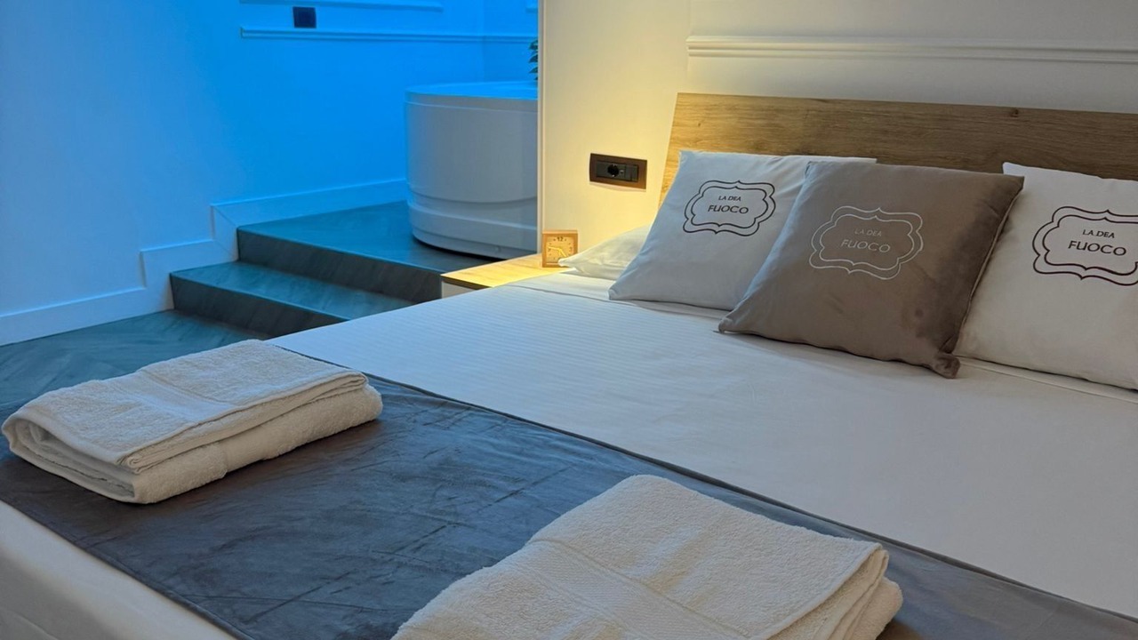 Photo of Bedroom in Torre del Greco