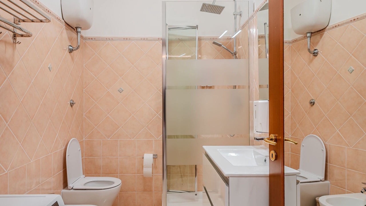 Photo of Bathroom in Civitavecchia
