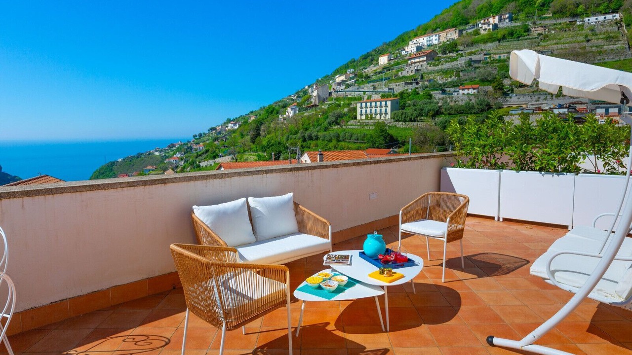 Photo of Patio Balcony in Scala