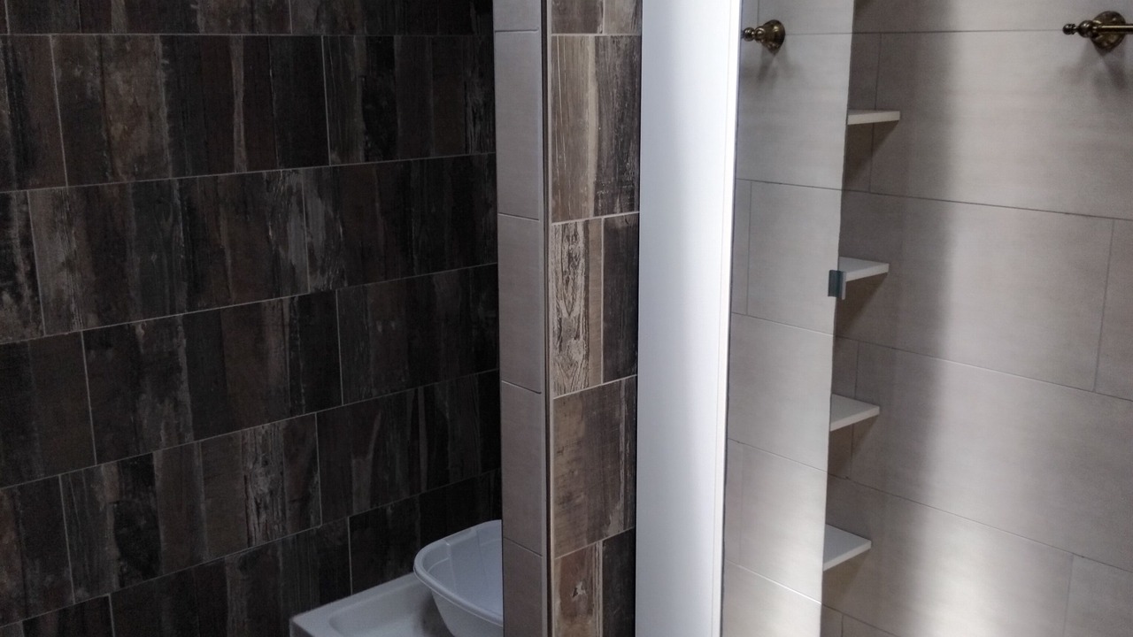 Photo of Bathroom in Alatri