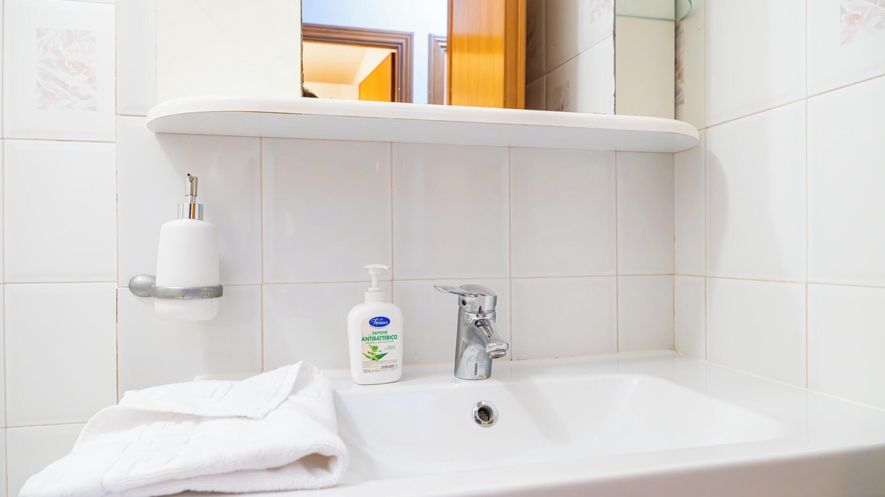 Photo of Bathroom in Zona XV Torre Maura