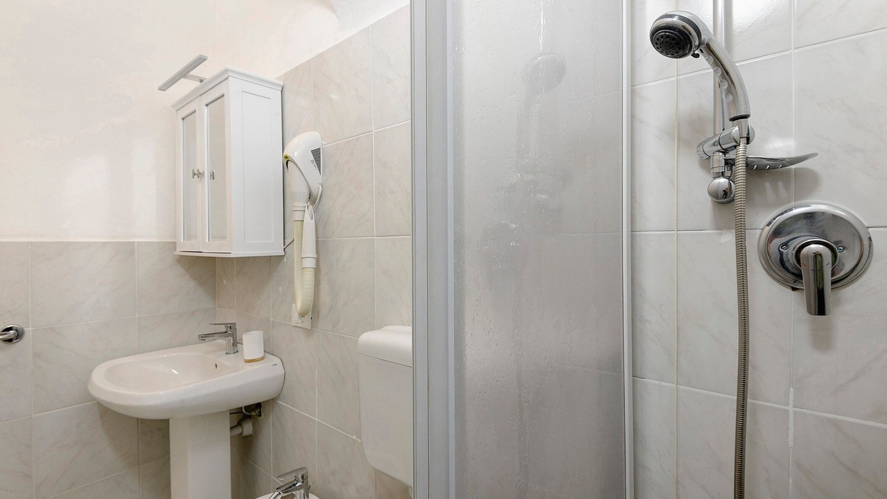 Photo of Bathroom in Naregno