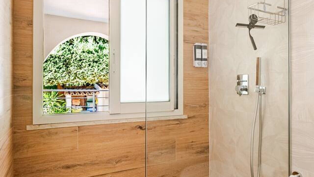 Photo of Bathroom in Ognina