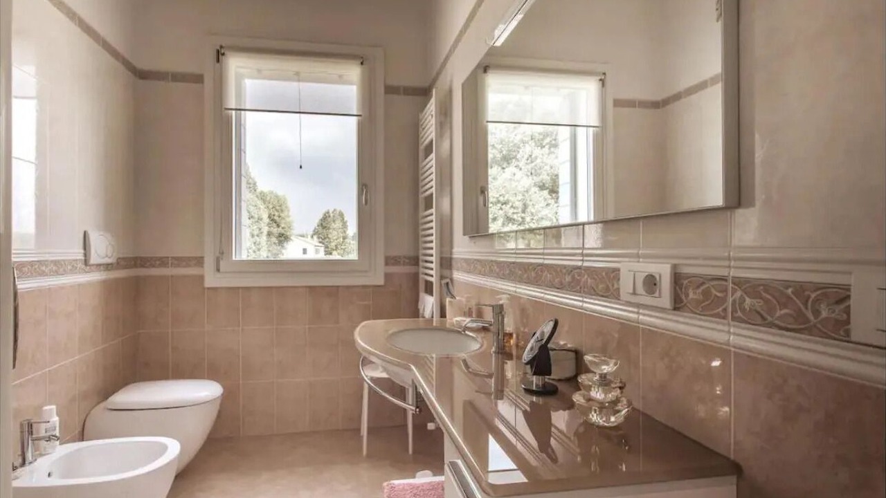 Photo of Bathroom in Mirano