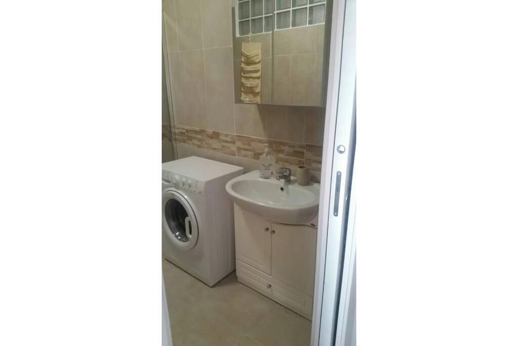 Photo of Bathroom in Palinuro