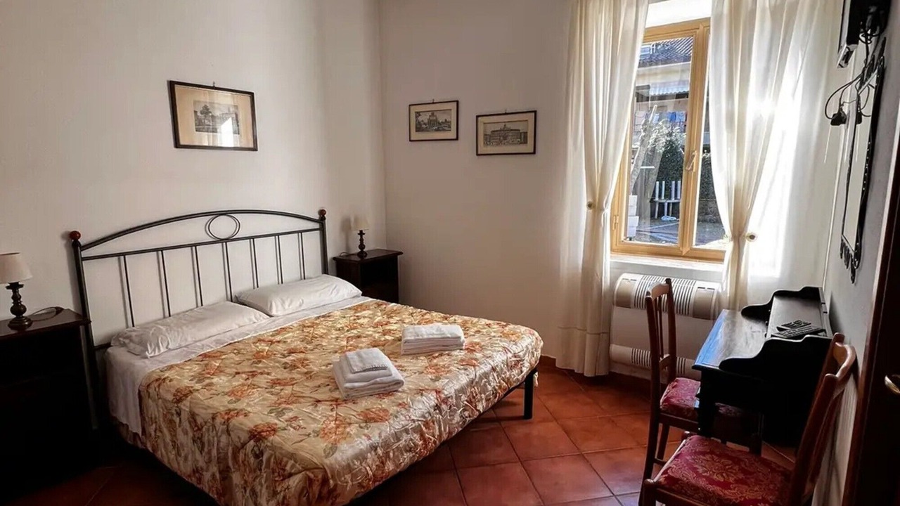 Photo of Bedroom in Rocca di Papa